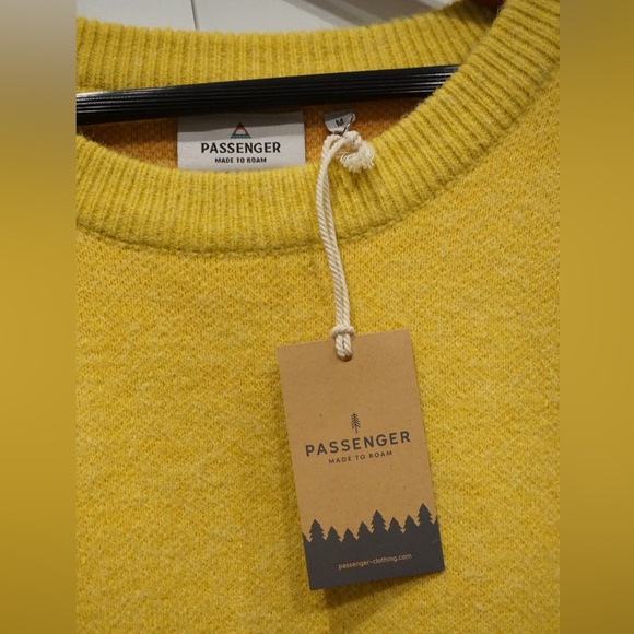 NWT Passenger Moutan print sweater sz large - Picture 3 of 3